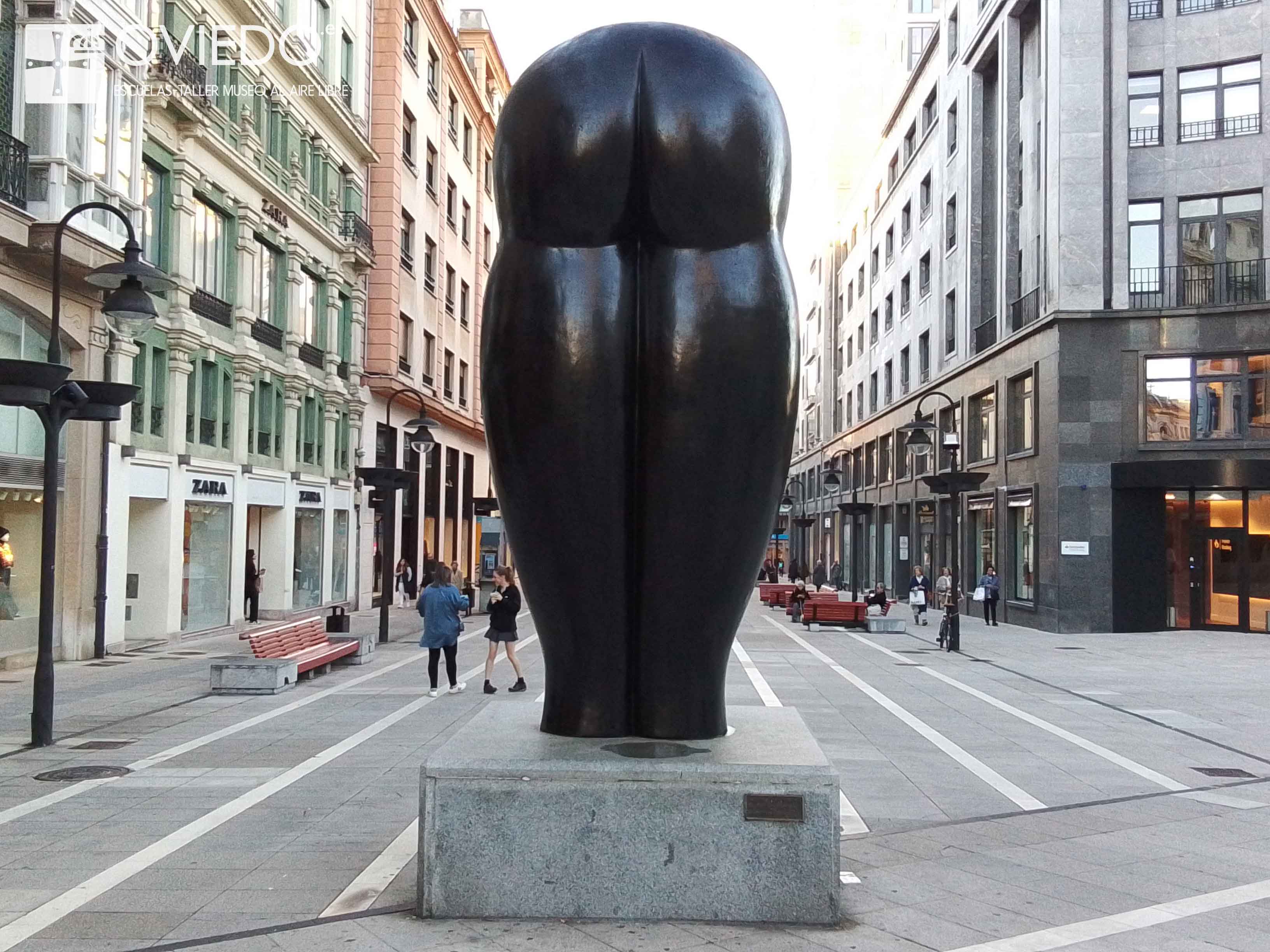 Escultura Culis Monumentalibus